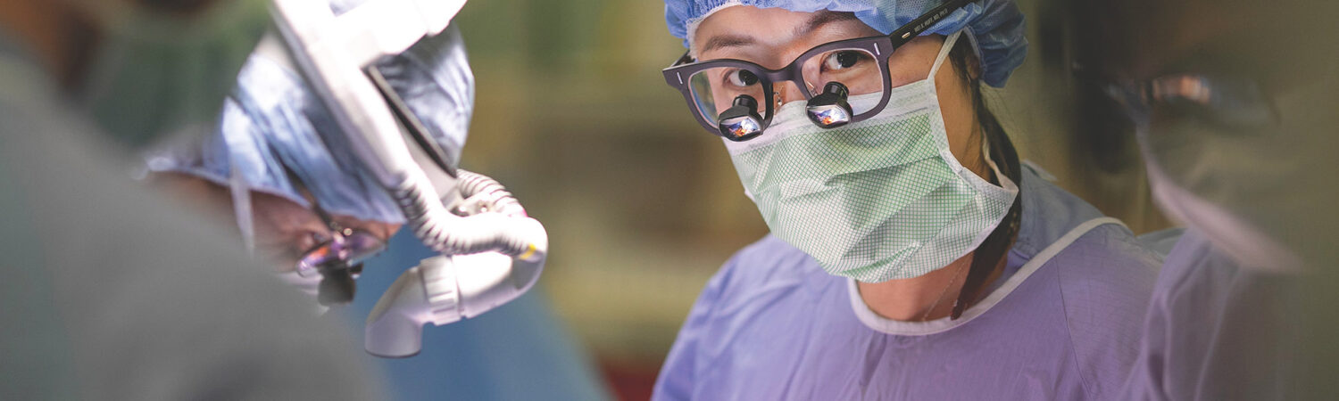 doctors in spine surgery