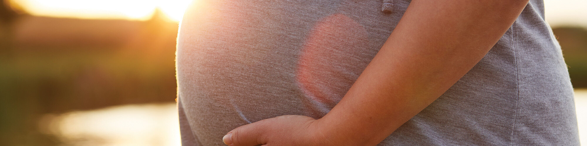 Moms Heal Together Banner