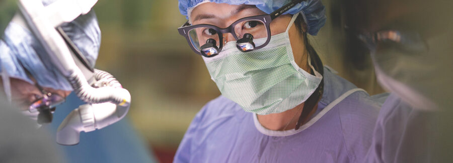 doctors in spine surgery