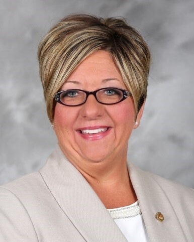 Marilyn Riley serves as vice president and chief nursing officer at IU Health Frankfort