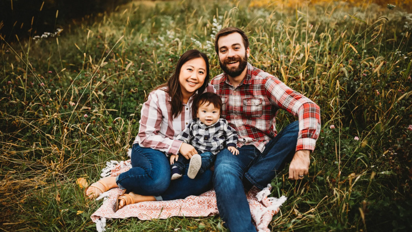 Mom of toddler counts on friends for Christmas cheer