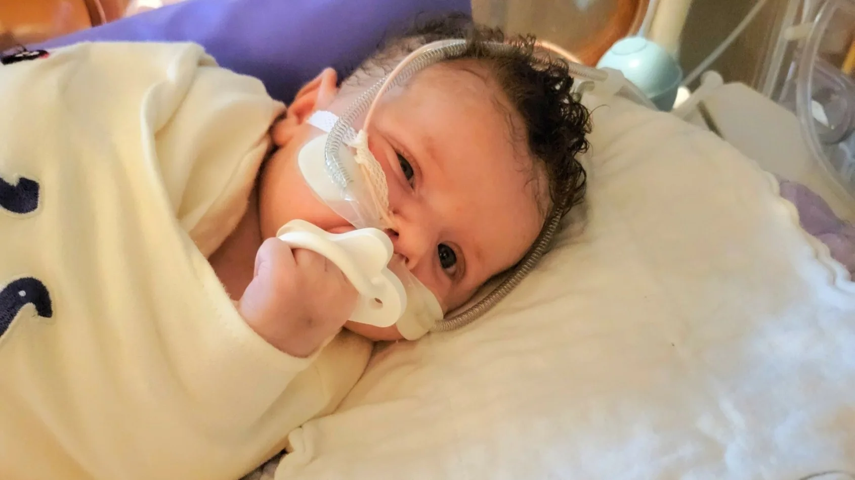 Newborn beats RSV with help from NICU angels