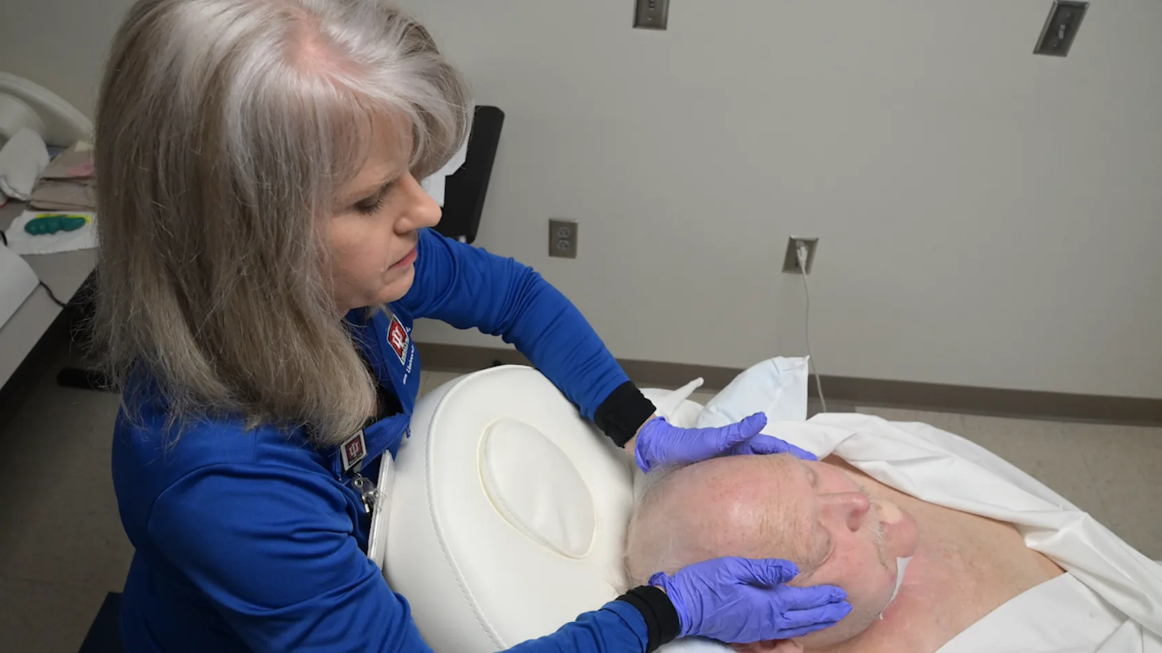 Occupational therapist gives lymphedema patients better quality of life