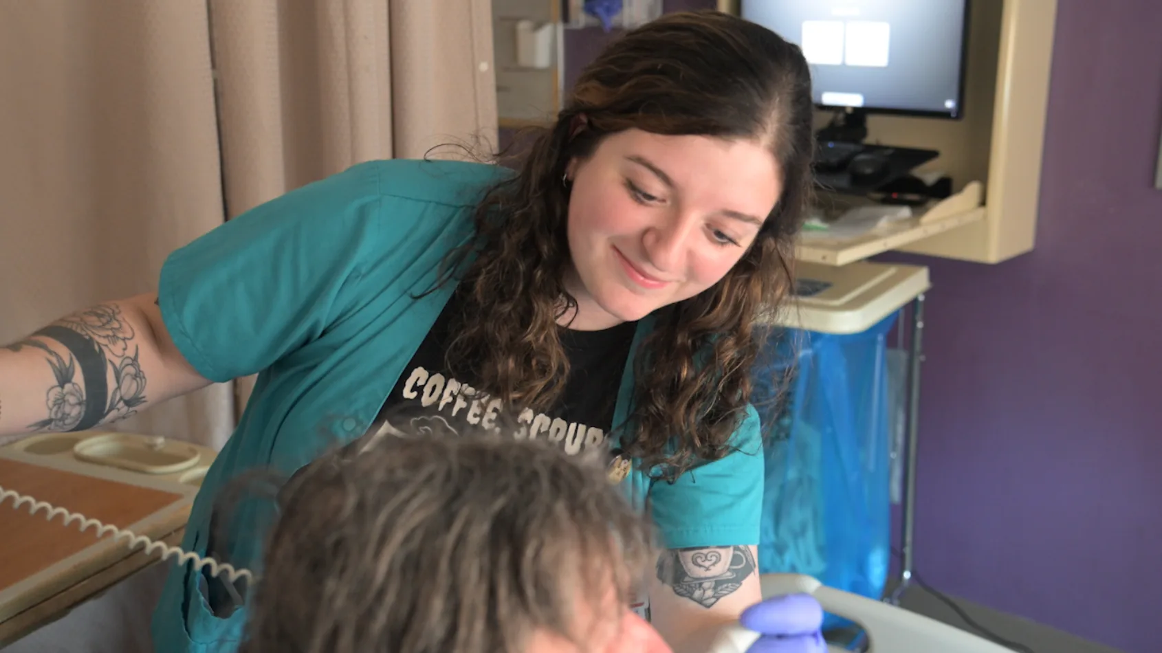 Patient care intern program prepares nursing students for 'real world'