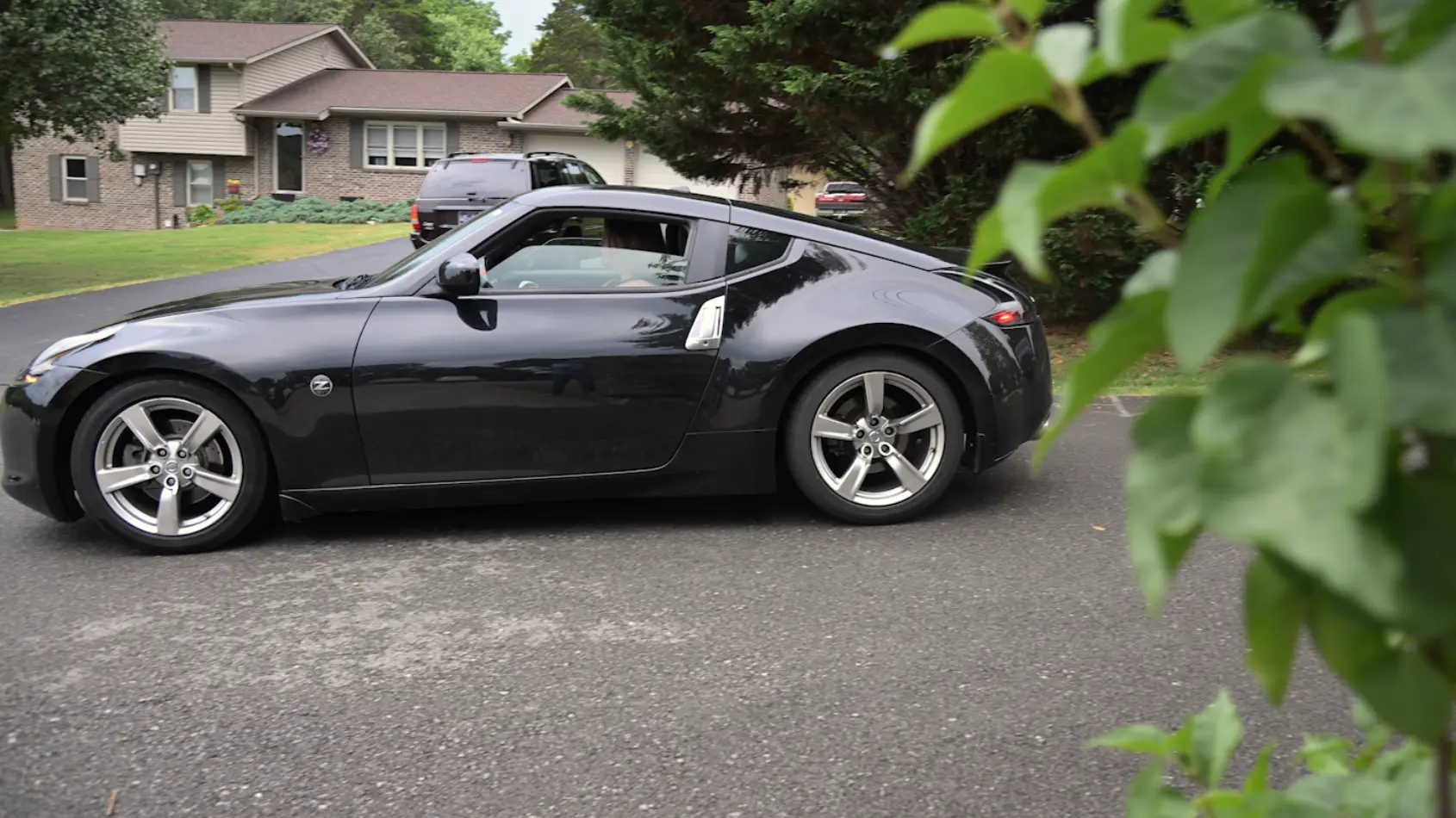 Patient battling brain tumor gets dream car as motivation to fight