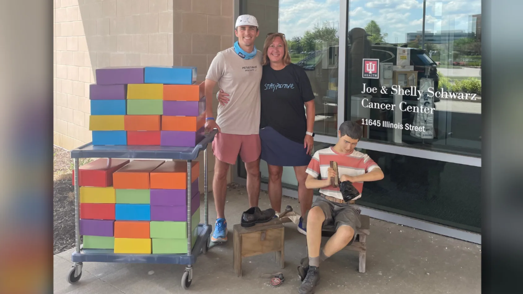 Runner supports IU Health Schwarz Cancer Center in father’s memory