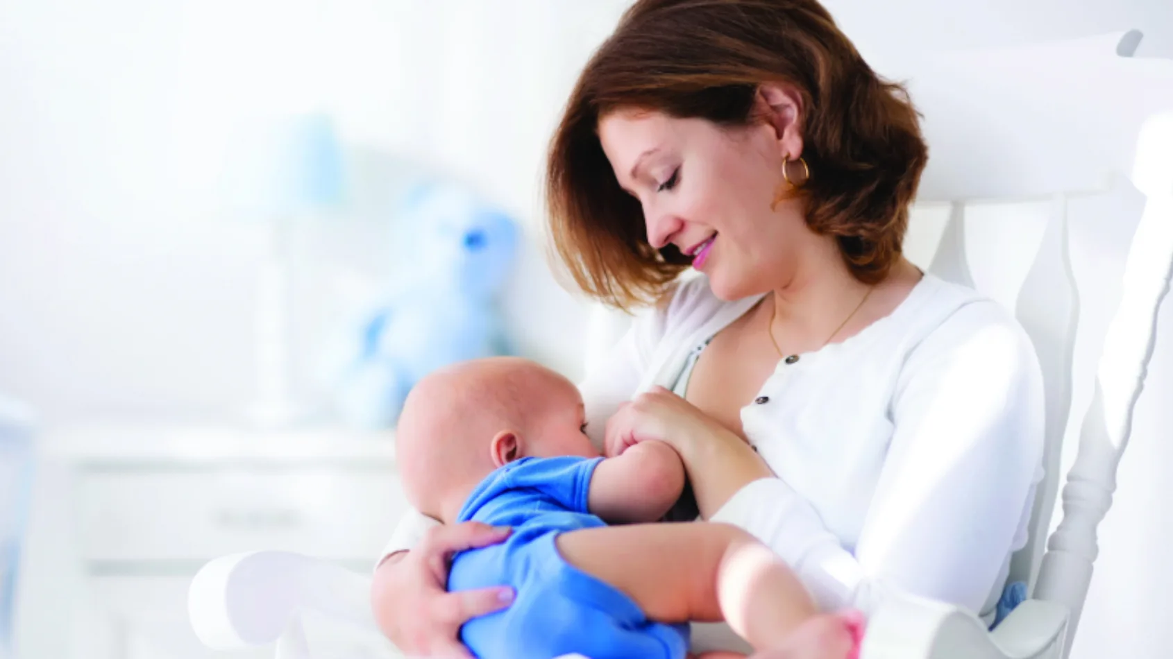 5 tips for breastfeeding a newborn