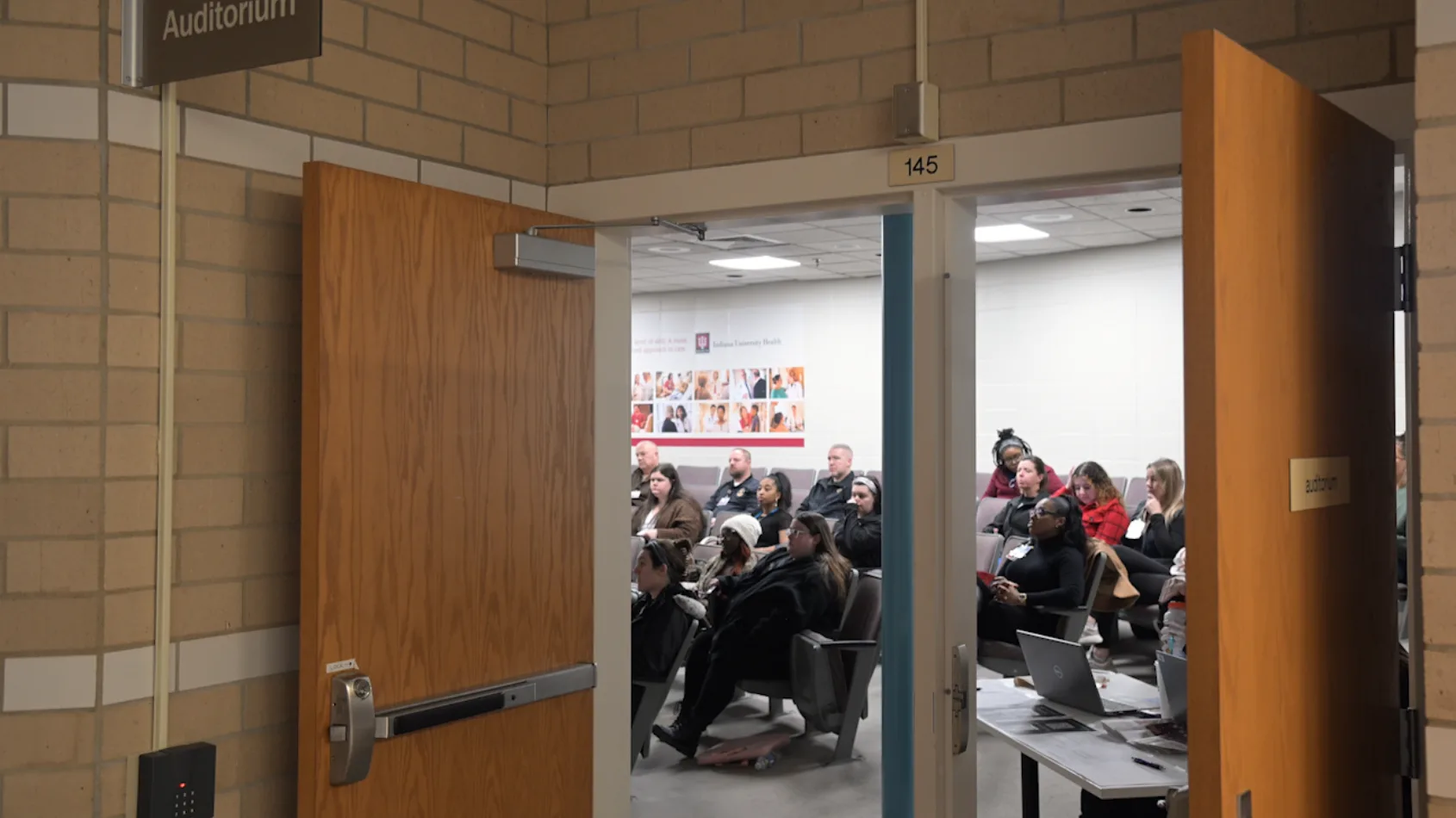 Local nurses, law enforcement attend trauma-informed care training
