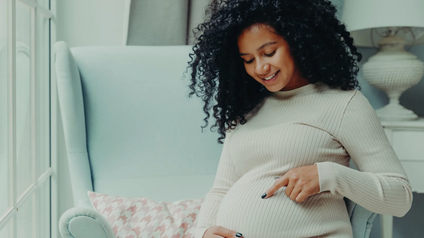 Tips for a safe winter pregnancy