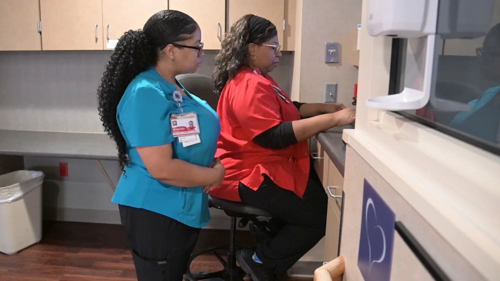 A Legacy of Care — Daughter joins mom as Methodist cardiac nurse