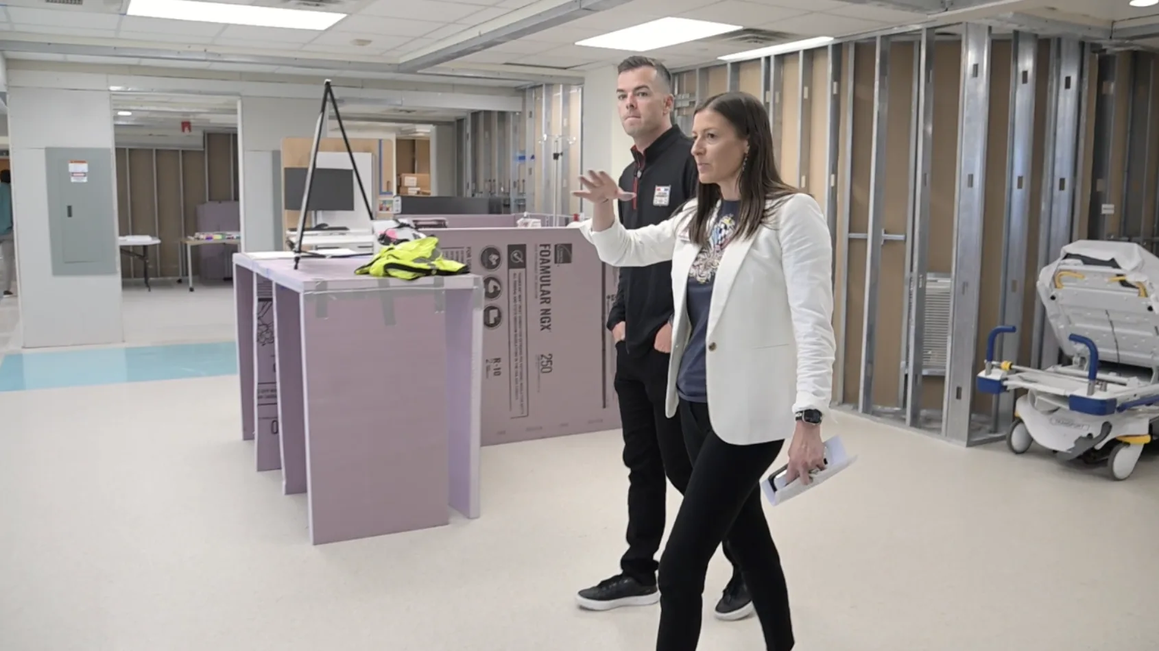 NTT INDYCAR SERIES driver, Scott Mclaughlin gets close look at new hospital build
