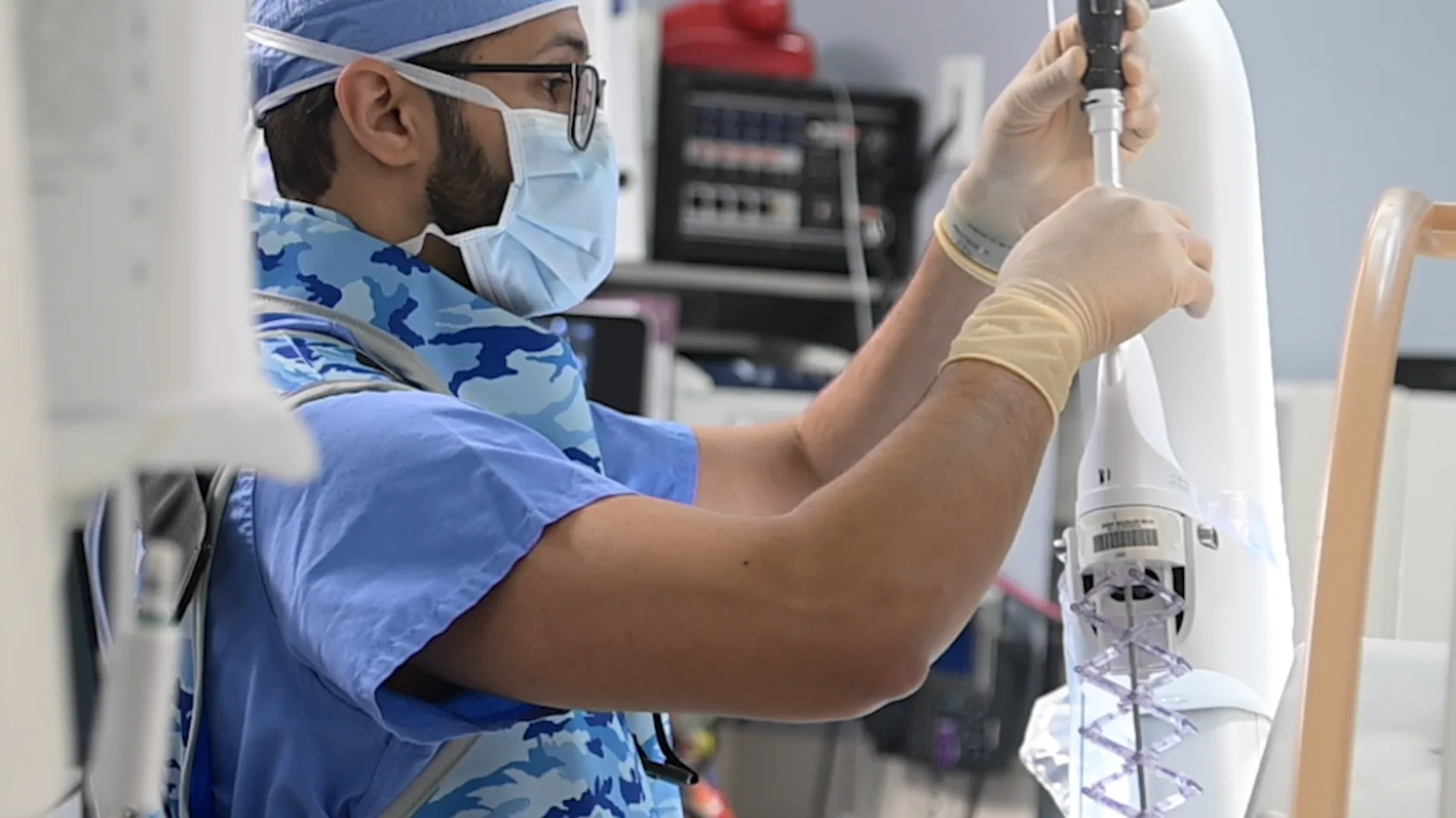 Single anesthetic event- biopsy to lung cancer treatment in one