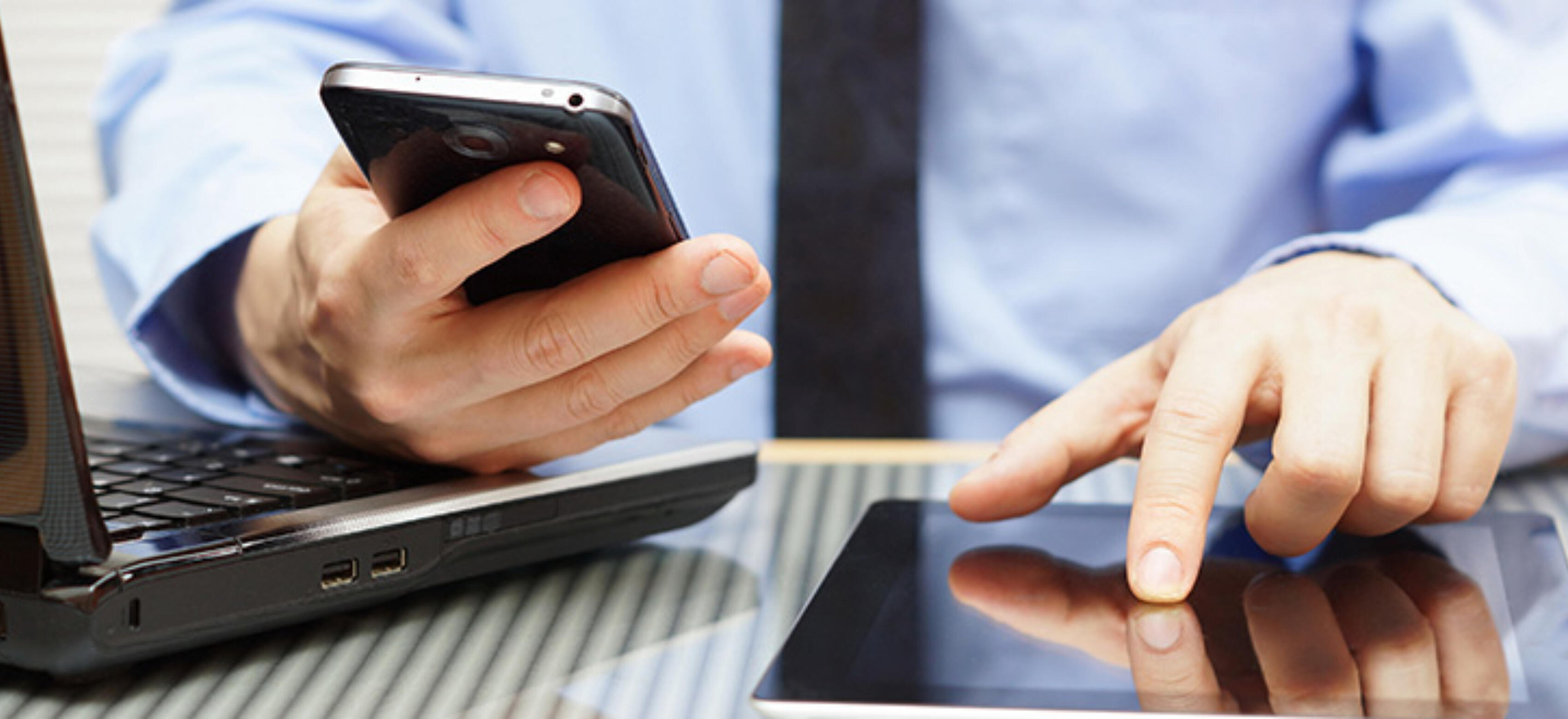 Take a Digital Detox: Why You Need to Take a Break From Electronic Devices