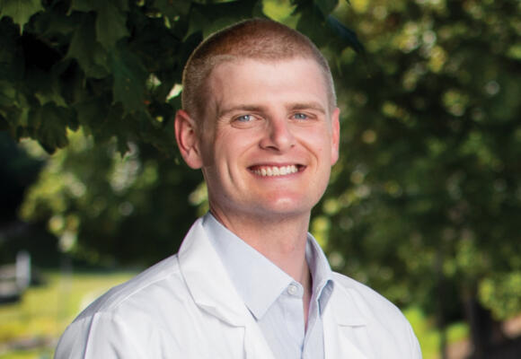 Joint replacement team welcomes new provider