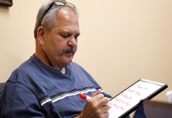 “Never have a bad day” – Patient paints through cancer