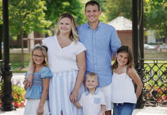 Breast cancer patient, 38: ‘It’s hard to separate my breast cancer from my mom’s’