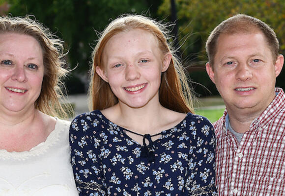 “A month of Thanksgiving” - Father donates kidney to daughter
