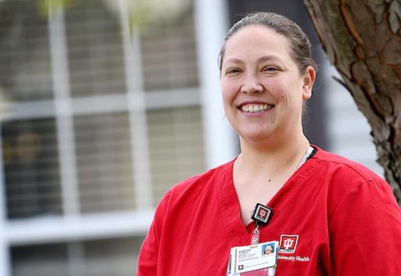 Nurse and her young kids keep their distance during health crisis