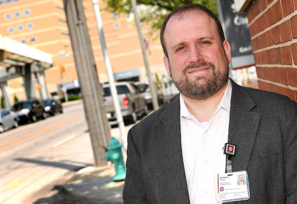 Virus Warrior: He Keeps All 130,000 Hospital Machines Secure