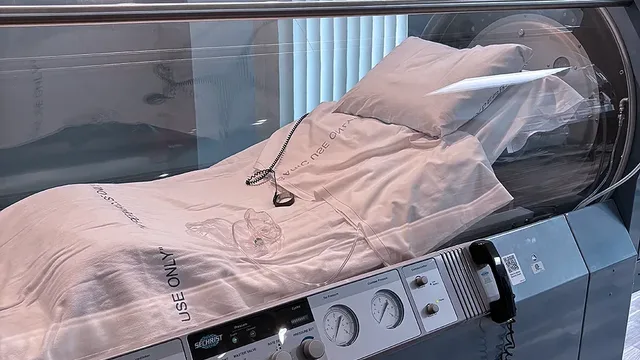 Hyperbaric Oxygen Therapy speeds healing for patient after scalp cancer surgery image.