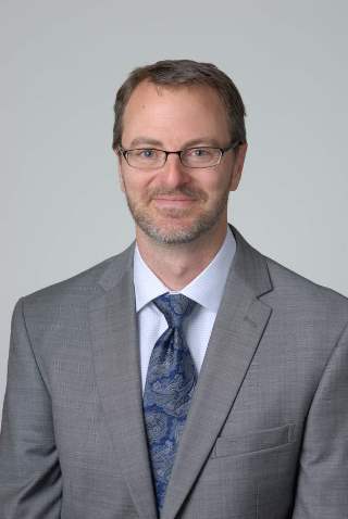 Kevin M Valentine, MD