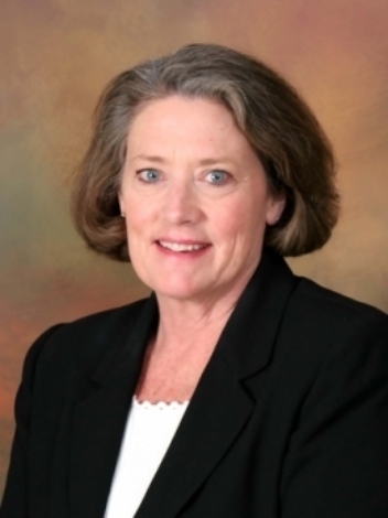 Paoli About Leadership Bev Hopper 260X348